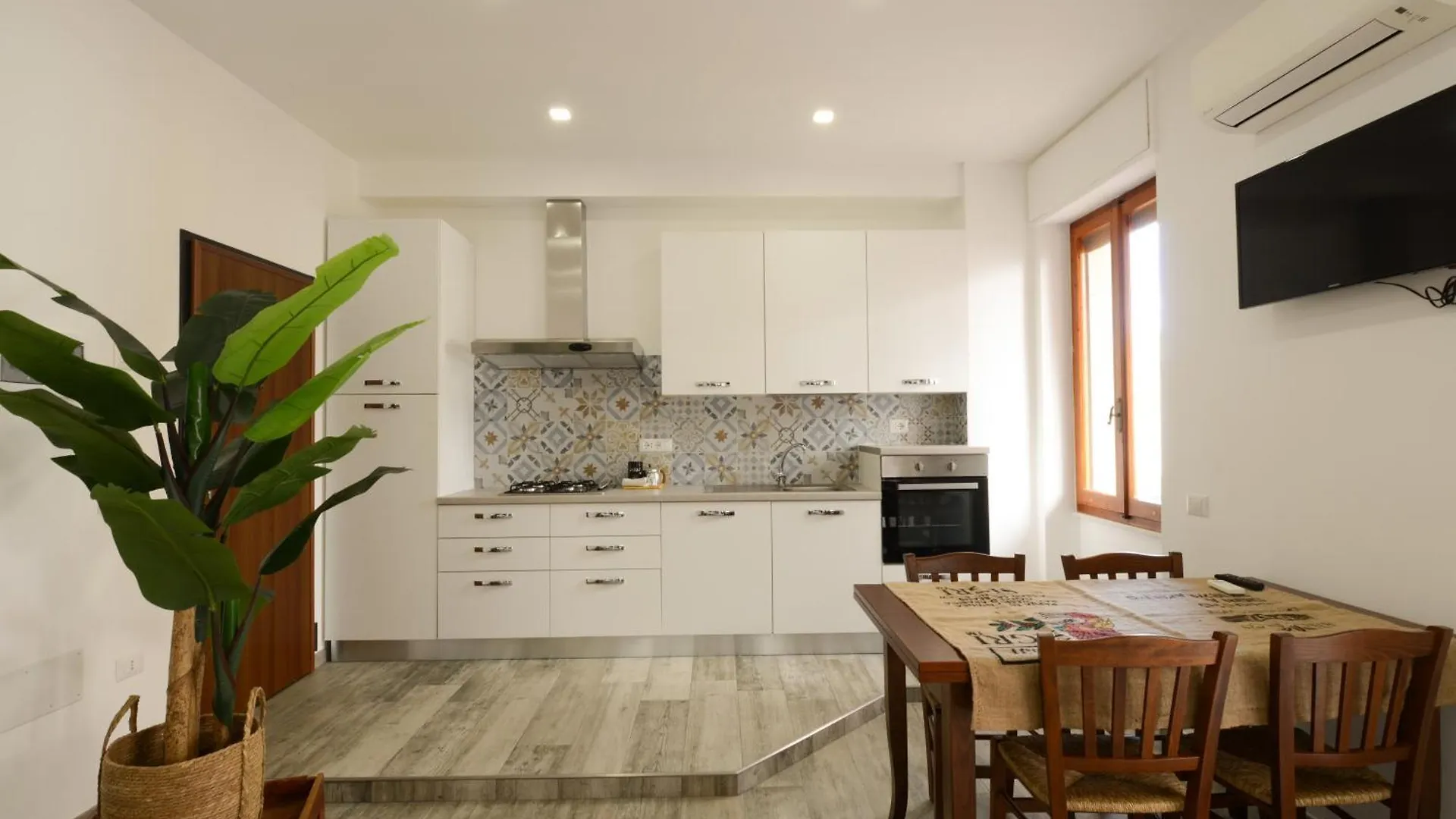 Kennedy Family Apts Alghero 0*,