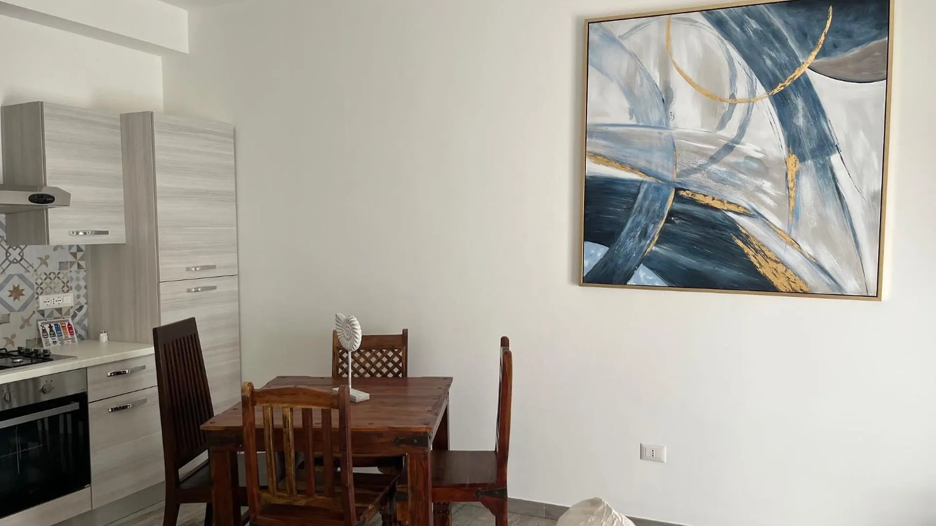 Kennedy Family Apts Alghero 0*,  Italia
